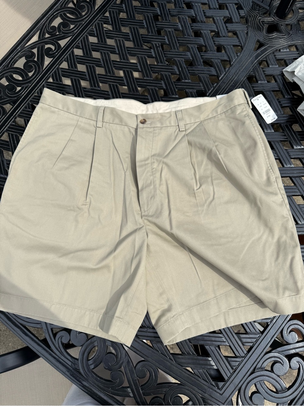 Brooks Brothers Beige Chino Shorts - Picture 2 of 6